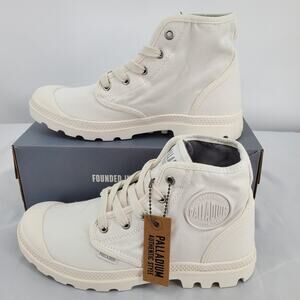 Palladium Womens 7 Pampa Hi Star‎ White 92352-116-M New in Box